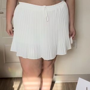 NWT Arula Evan Tennis Skort